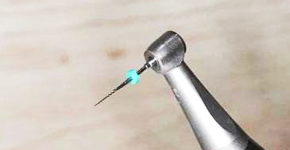 精細(xì)切割，極大程度保留牙神經(jīng)，根管治療成功率極高